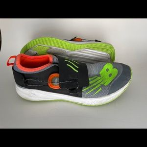 Like new New Balance FuelCore Reveal Big Boy 5.5